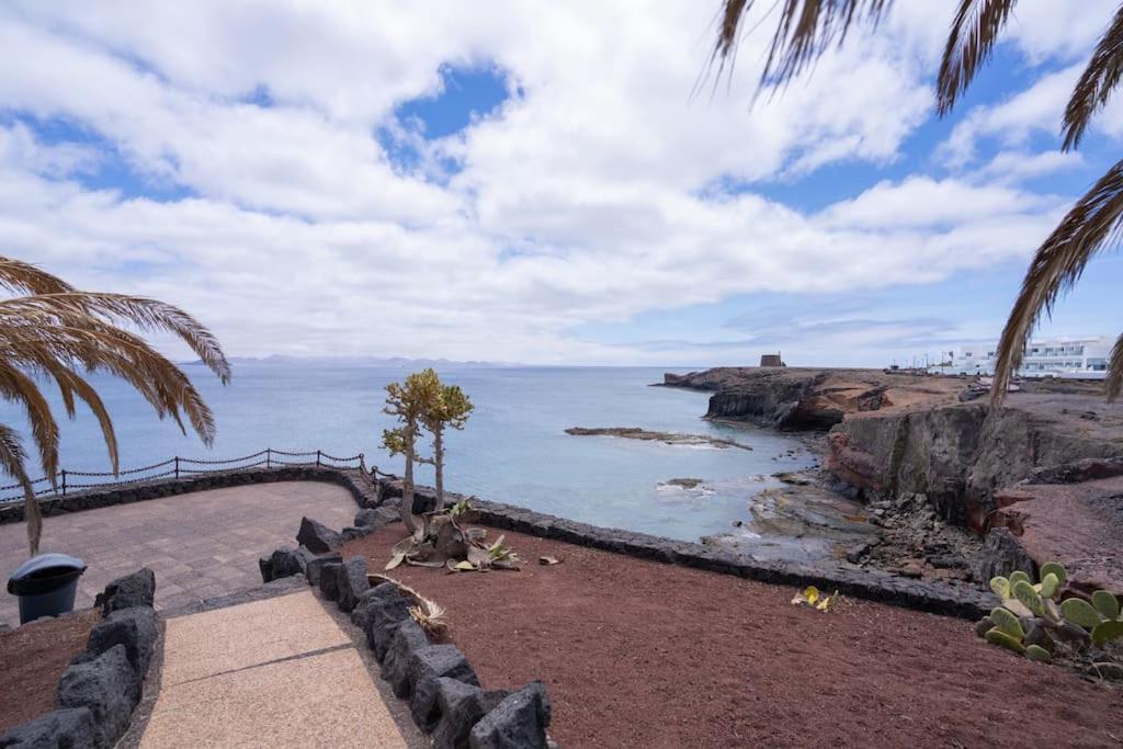 Beautiful Home In Lanzarote 5 Mins From Marina Плая Бланка Екстериор снимка
