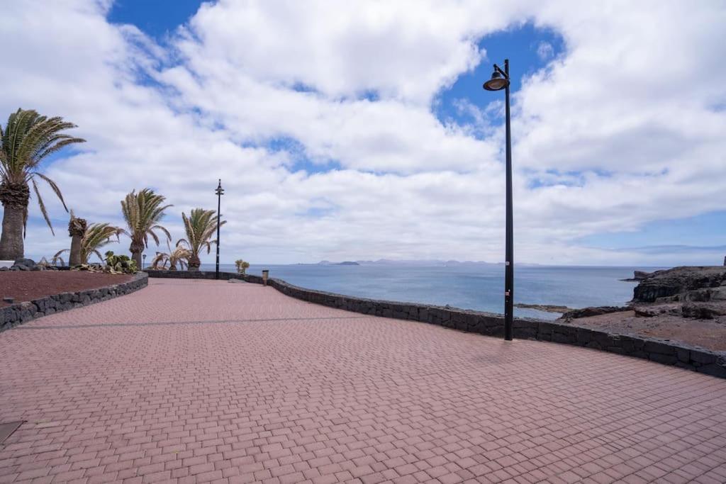 Beautiful Home In Lanzarote 5 Mins From Marina Плая Бланка Екстериор снимка