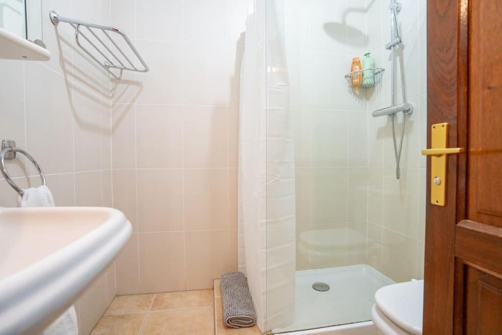 Beautiful Home In Lanzarote 5 Mins From Marina Плая Бланка Екстериор снимка