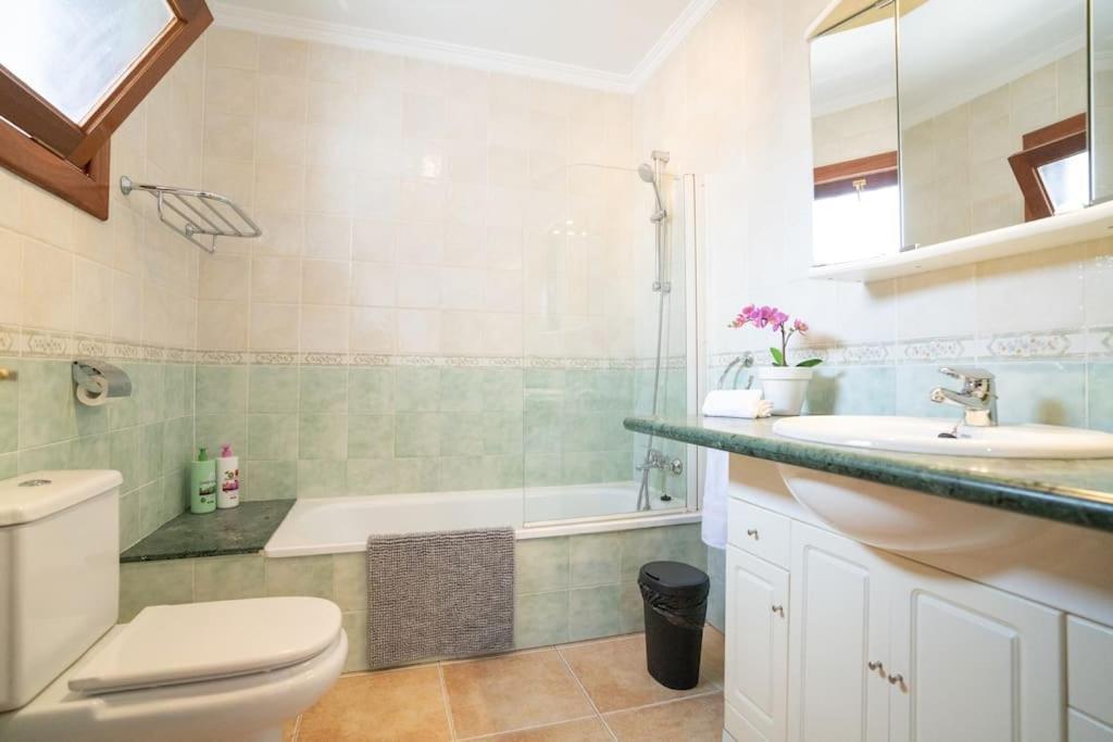 Beautiful Home In Lanzarote 5 Mins From Marina Плая Бланка Екстериор снимка